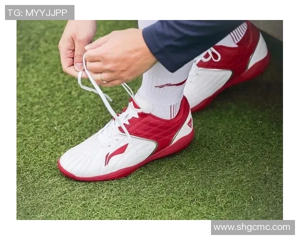 各大足球明星穿搭专属战靴汇聚展现运动科技与个人风格 各大足球明星穿搭专属战靴汇聚展现运动科技与个人风格