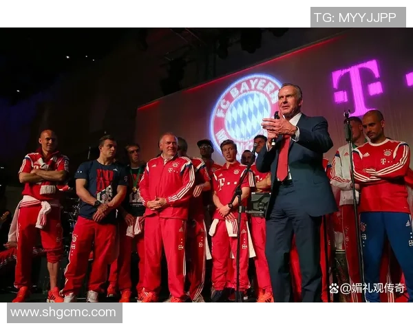 拜仁训练场聚焦核心球星带领全队刻苦备战新赛季挑战 拜仁训练场聚焦核心球星带领全队刻苦备战新赛季挑战