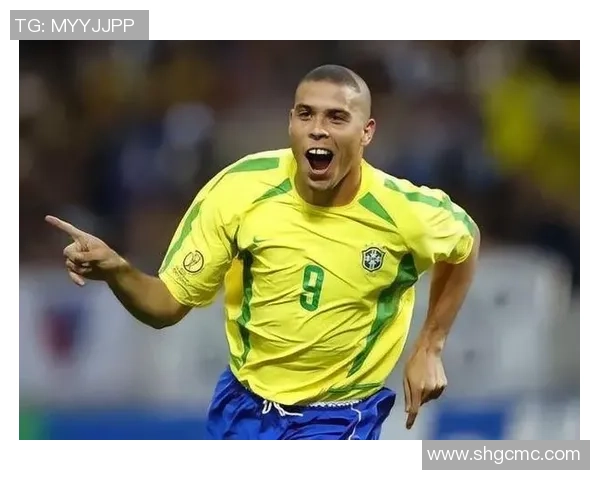 聚焦昔日绿茵传奇探寻足球老牌球星背后的荣耀与坚持