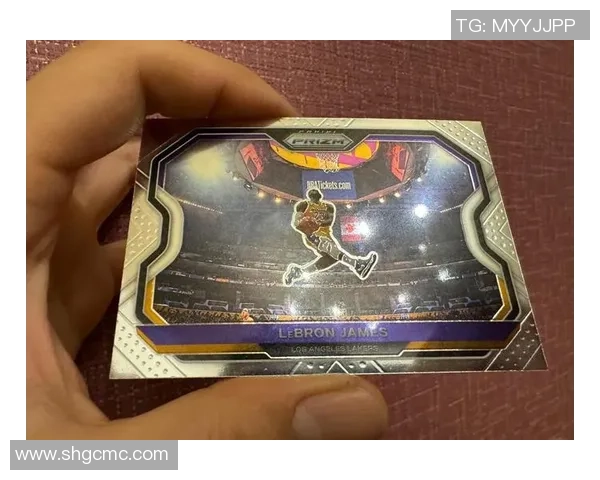 足球明星卡背设计与收藏价值深度剖析，探索卡片背面隐藏的历史与故事