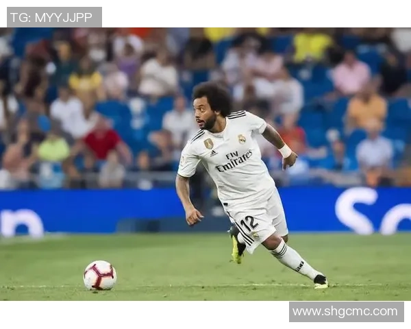 足球球星伤病瞬间回顾 从荣耀到伤痛的无声跌宕